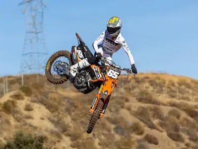 internal-page-racing-6