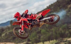 Read more about the article Premium Suspension is the Ultimate Advantage on the 2025 GASGAS MC 150 near Mesa, AZ